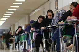 نتایج دکترا و کاردانی چه زمانی اعلام می‌شود ؟ 