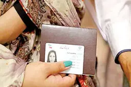 مرهم که نیستید، درد را بیشتر نکنید