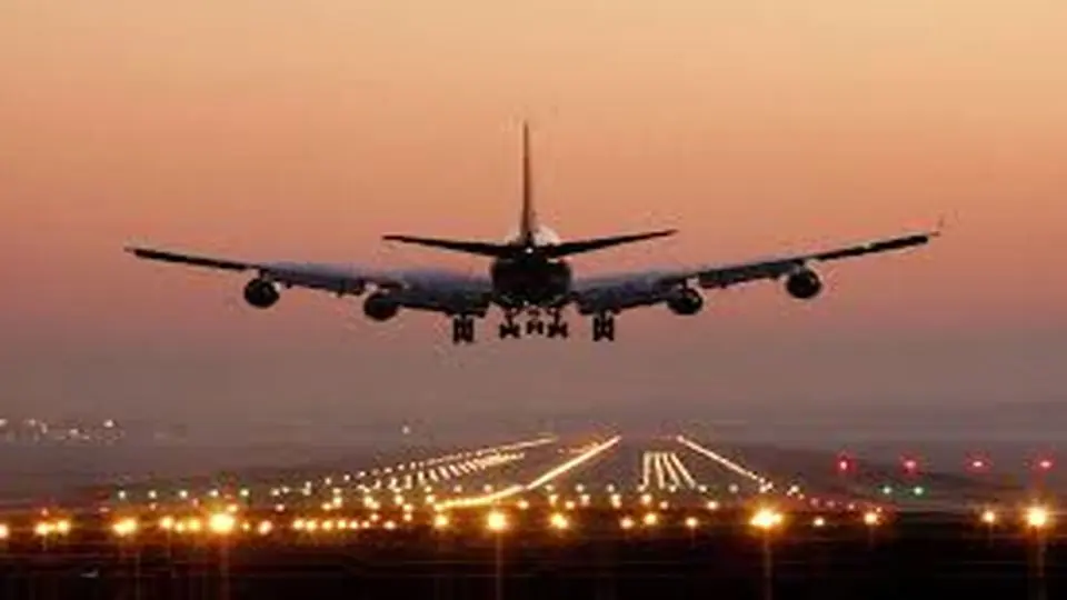 جادوی فرودگاه

