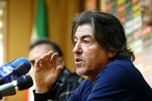 روزگار استقلال خوش نیست