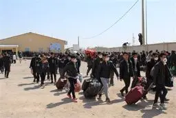 بازگشت بیش از ۸۰۰ هزار مهاجر افغانستانی از ایران