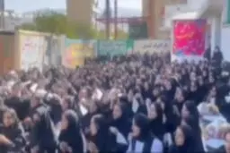 جشن بازگشایی مدرسه یاسوج مسئله ساز شد  
