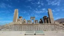 دیواره تخت‌جمشید جدا شد + عکس
