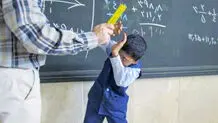 علمانی که «تنبیه بدنی» می‌کنند

