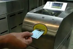 ارسال کارت بلیت‌ رایگان مترو به نشانی دانش‌آموزان