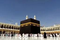اعزام زائران ایرانی به عمره به تعویق افتاد