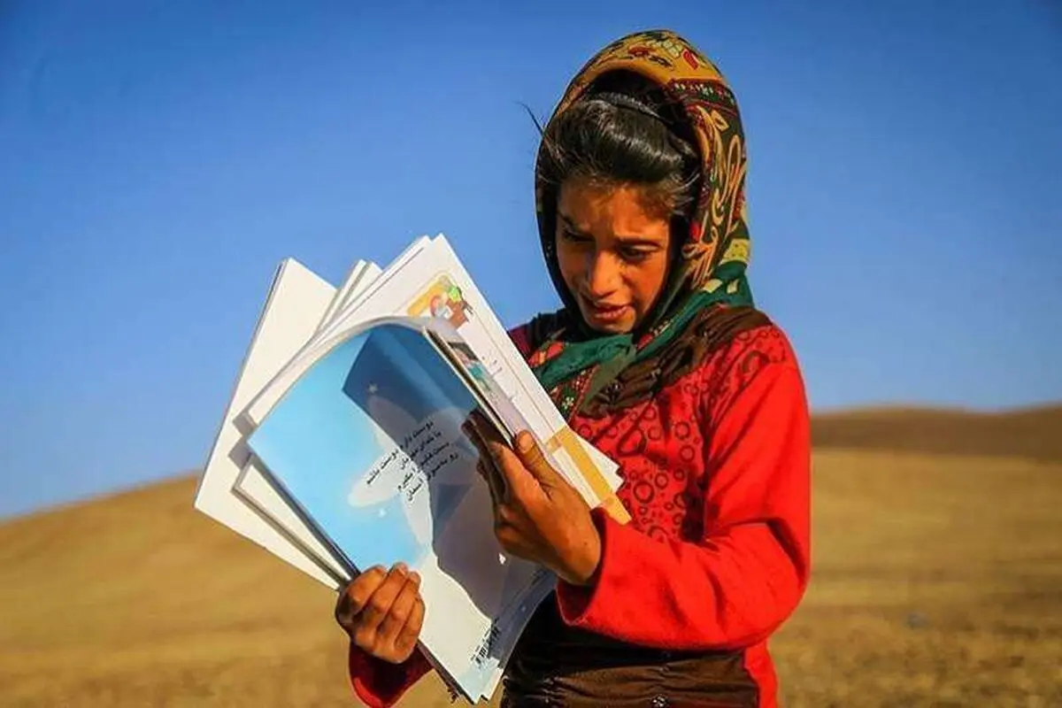 مشکلات اقتصادی مانعی برای ادامه تحصیل دانش‌آموزان

