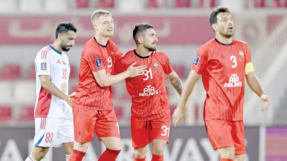 تراکتور به دنبال هموار‌کردن راه صعود