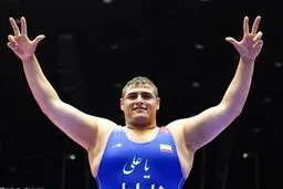 ۴ فینالیست در کشتی فرنگی جوانان جهان