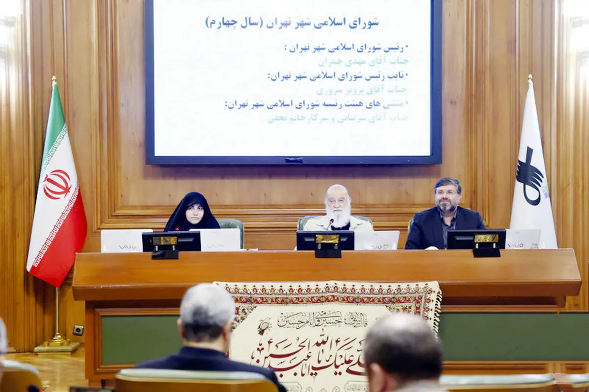 وزن‌کشی مخالفان و موافقان شهردار
