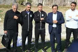 روزگار شکرآب استقلال