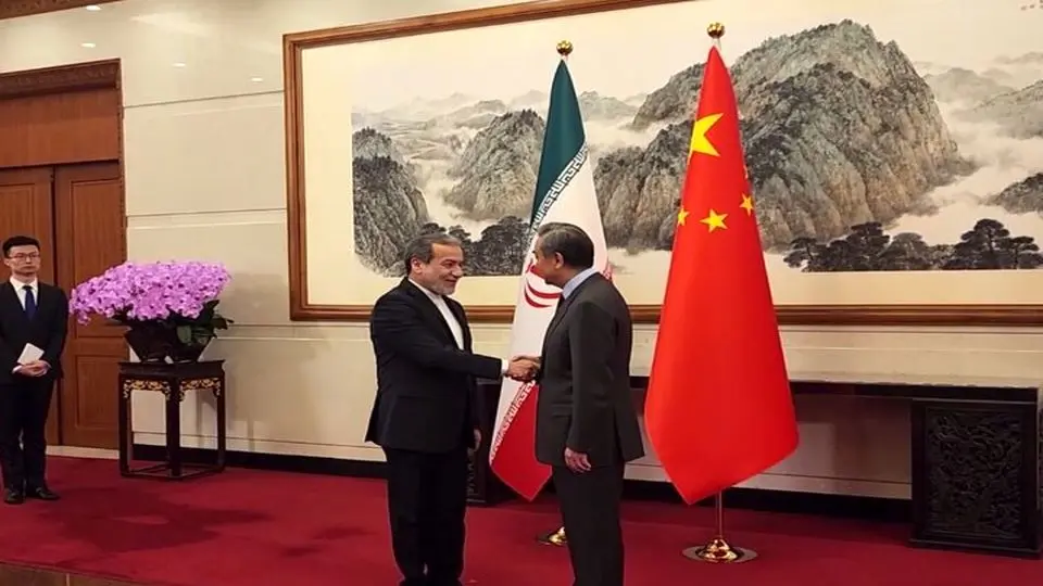 FM Araghchi meets Chinese counterpart in Beijing