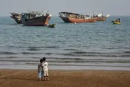موشک در ساحل لاک‌پشت‌ها