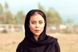 الهام اخوان مجری تلویزیون شد