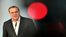 وزیر دفاع آلمان: هیچ نشانه‌ای از تمایل واقعی روسیه به صلح دیده نمی‌شود