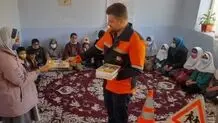 آموزش ترافیکی بالغ بر ۴ هزار دانش آموز در سال تحصیلی ۱۴۰۳-۱۴۰۲ استان همدان

