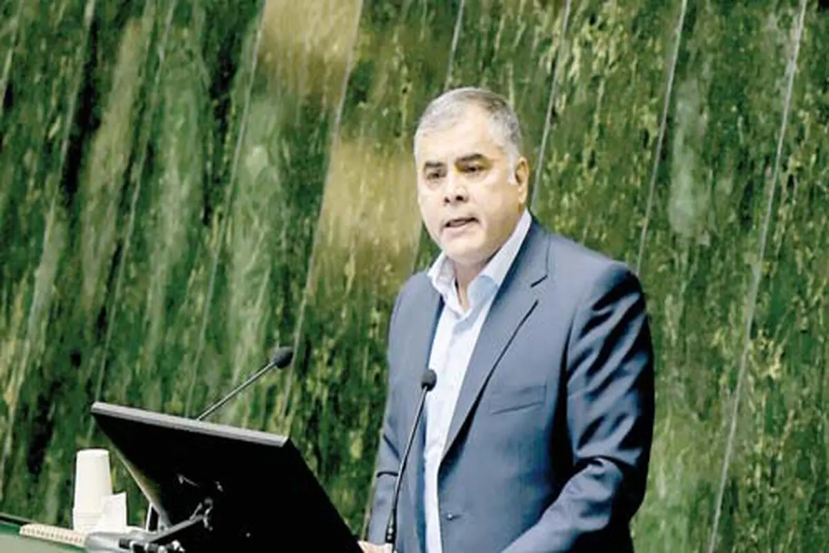 بیراهه نفت
