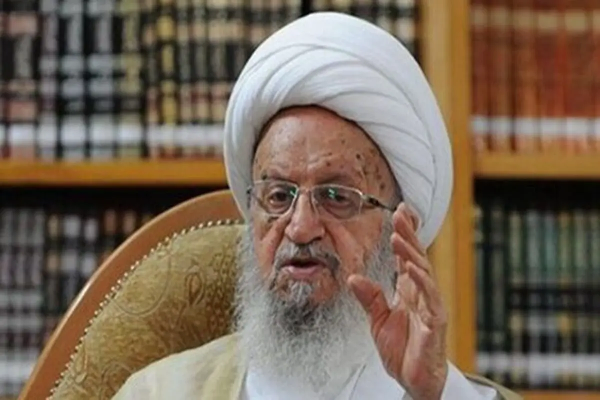 توضیحات دفتر آیت الله مکارم شیرازی درباره فتوای برداشتن حجاب در مراکز خارج از کشور