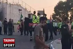 حضور پلیس اسب سوار در ورزشگاه شهدای شهرقدس + ویدیو