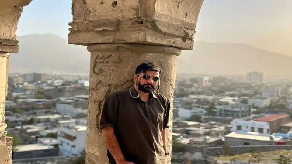 Taliban releases Iranian photojournalist