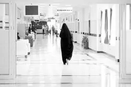 بازی با جان بیمار برای اجرای قوانین نانوشته