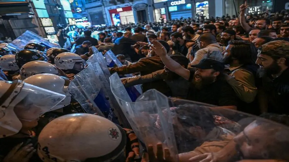 درگیری‌ها در استانبول بر سر انتشار یک کاریکاتور