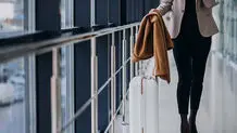 چوب لای چرخ خروج زنان از کشور از  تأیید  تا  تکذیب