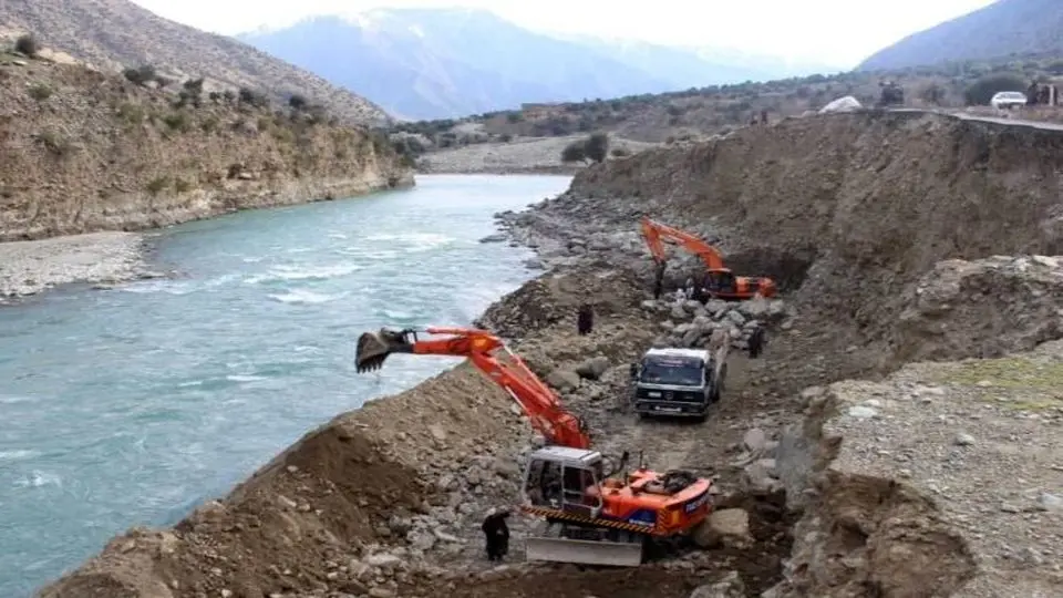 پاکستان مسیر رود چترال را تغییر می‌دهد