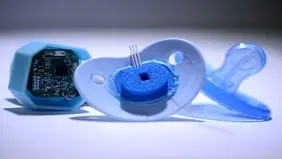 پستانک دیجیتال؛  راهکار آسان، پیامدهای پرهزینه