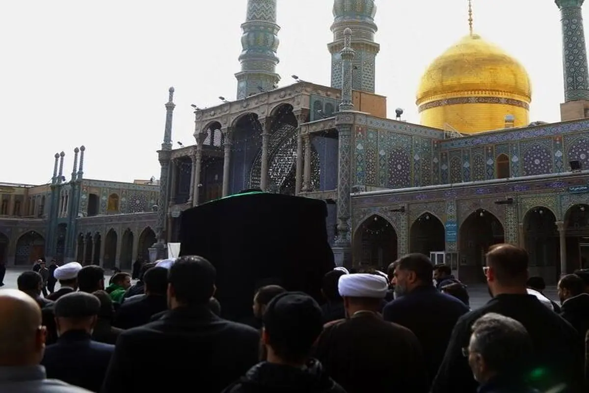 پیکر آیت‌الله موسوی یزدی در حرم حضرت معصومه به خاک سپرده شد