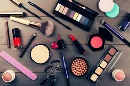 این ماسکها و کرمها غیربهداشتی اعلام شدند 