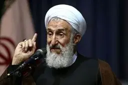حمله تند امام جمعه تهران به سلبریتی‌ها و هنرپیشه‌ها /امروز رنگ و فُرم گوساله پرستی تغییر کرده است

