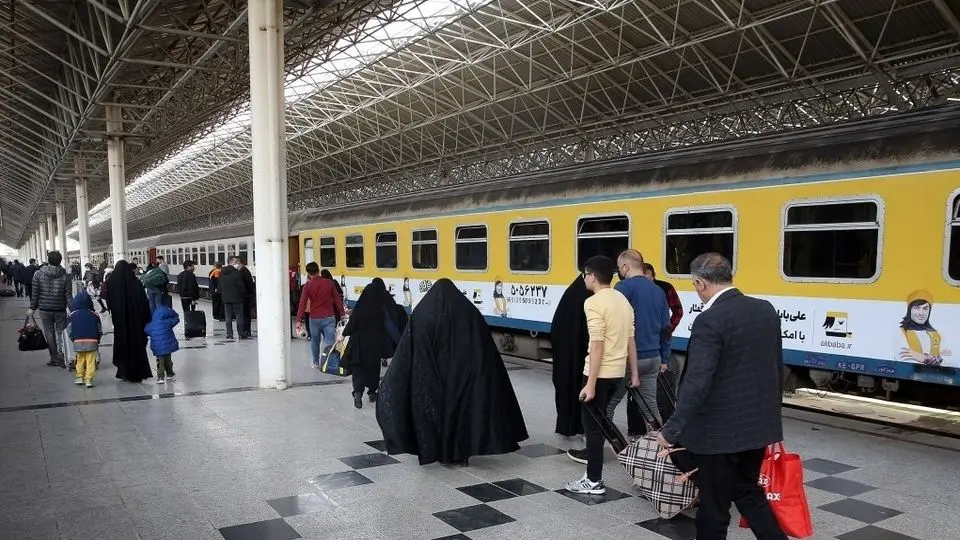 افزایش سه برابری ظرفیت قطارهای اربعین در مسیر کرمانشاه و خرمشهر 