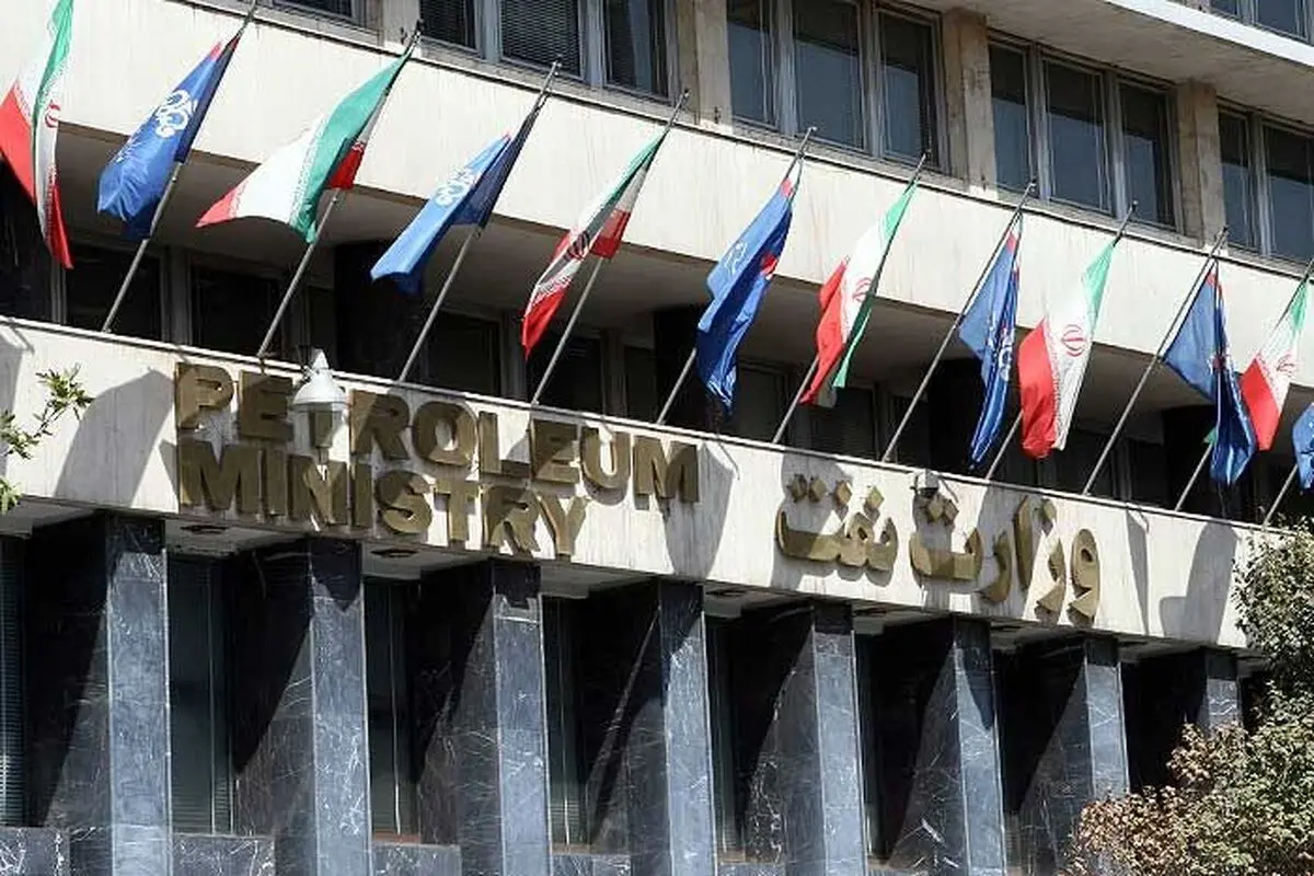 وزارت نفت خطاب به وزارت نیرو: سوخت را بیشتر از نیازتان هم تامین کردیم! 