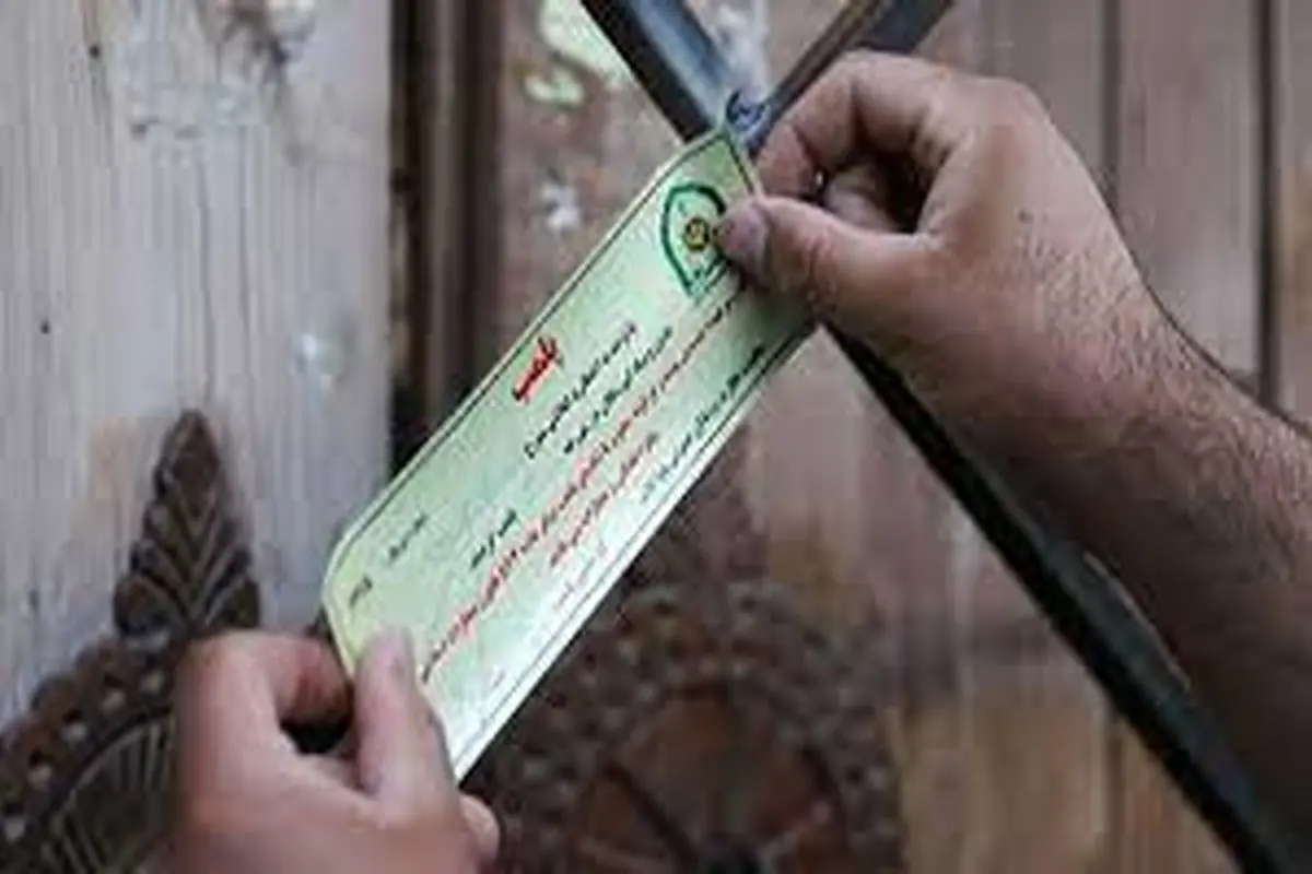پلمب ۲ رستوران معروف تهران بخاطر بی‌حجابی