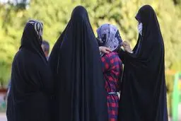 تیم نظارتی امر به معروف در ادارات بروجرد تشکیل شود