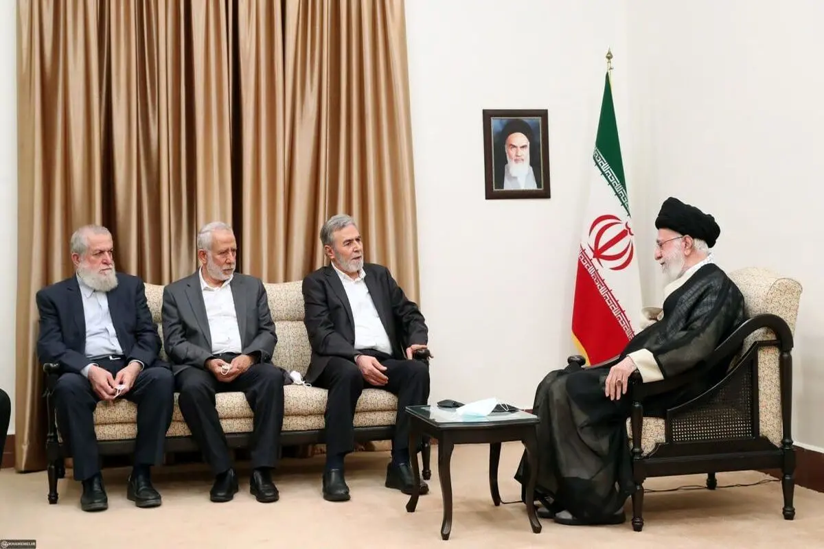 رهبر انقلاب در دیدار دبیرکل جهاد اسلامی فلسطین: رژیم صهیونیستی اکنون در موضع انفعال قرار دارد


