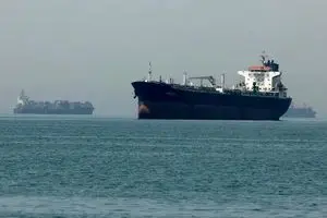 ارتش آمریکا یک کشتی تجاری به مقصد ایران را توقیف کرد