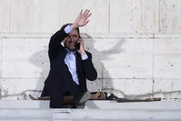 حکم دادگاه مدیرعامل استقلال صادر شد