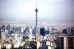 برج میلاد از تهرانی‌ها دور شد