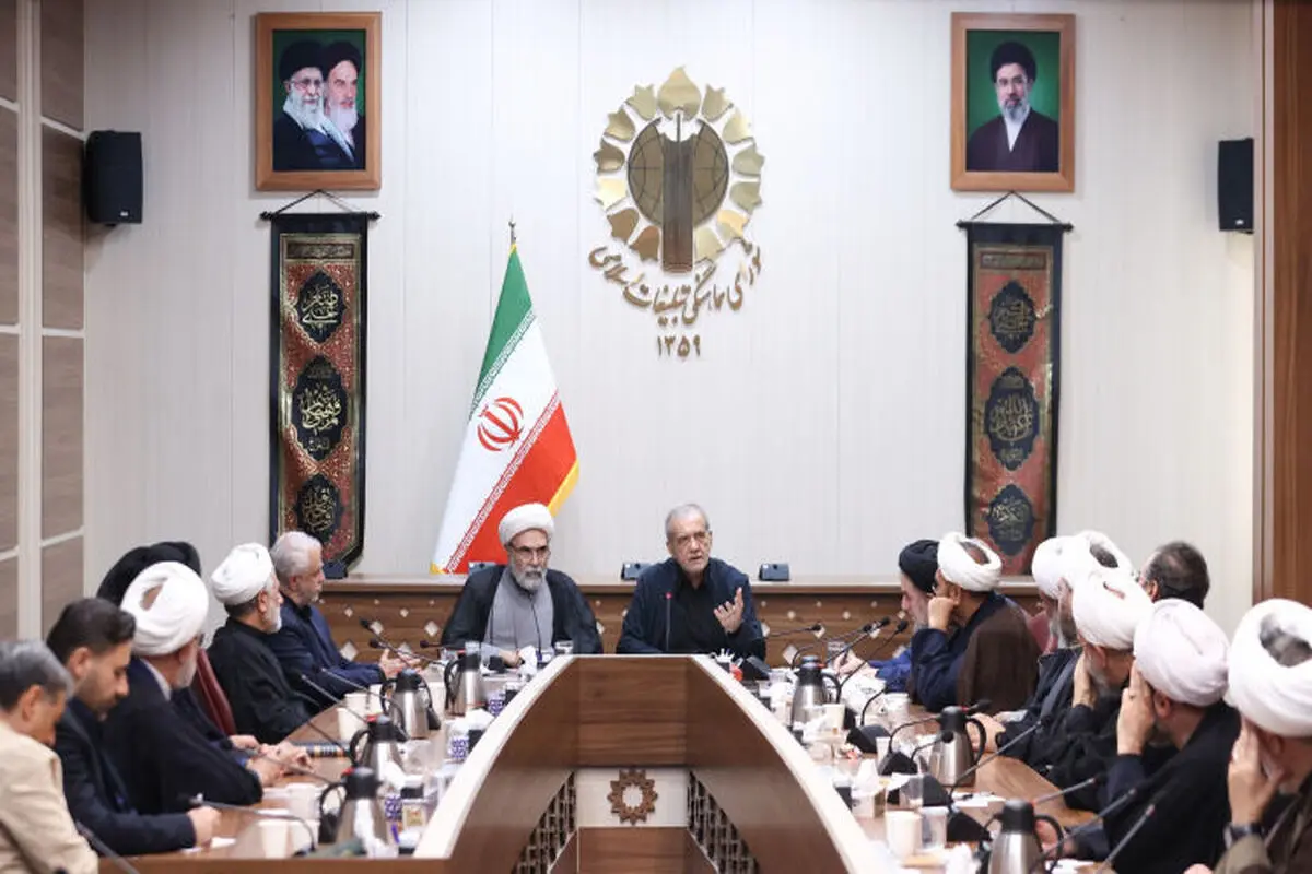 پزشکیان: با اجازه رهبری مذاکره کردیم