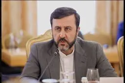 غریب آبادی  به نشست نظامی بحرین واکنش نشان داد : تنگه هرمز زیر فرمان ایران است نه آمریکا 