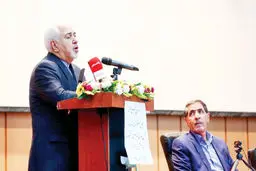 دلواپسی و دلشیفتگی هر دو برای کشور خطرناک است، واقعیت را ببینیم