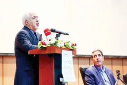 دلواپسی و دلشیفتگی هر دو برای کشور خطرناک است، واقعیت را ببینیم