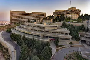 ماجرای تجمع دانشجویان دانشگاه شیراز چه بود؟ / مراکز دانشگاهی استان فارس از قطع برق معاف شدند