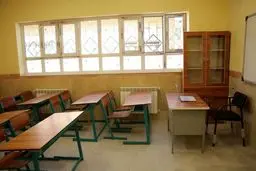 ۲۵۰۰  دانش‌آموز ایرانی از امارات اخراج شد / ۷ مدرسه ایرانی در کویت و امارات تعطیل شد