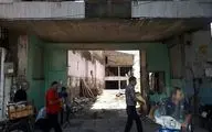 تخریب بخش‌هایی از یک سینمای قدیمی در تهران
