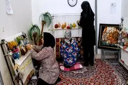 کارآفرینی یکی از روش‌های مؤثر در حل مسئله زنان است

