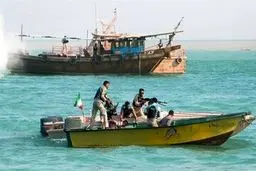 توقیف ۵۰ شناور حامل سوخت قاچاق در خلیج فارس