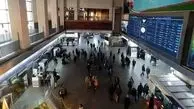 پایانه‌های مسافری و راه ‌آهن در حال انتقال مسافر هستند